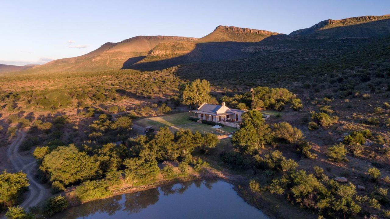 Graaff-Reinet マウント カムデブー プライベート ゲーム リザーブヴィラ エクステリア 写真